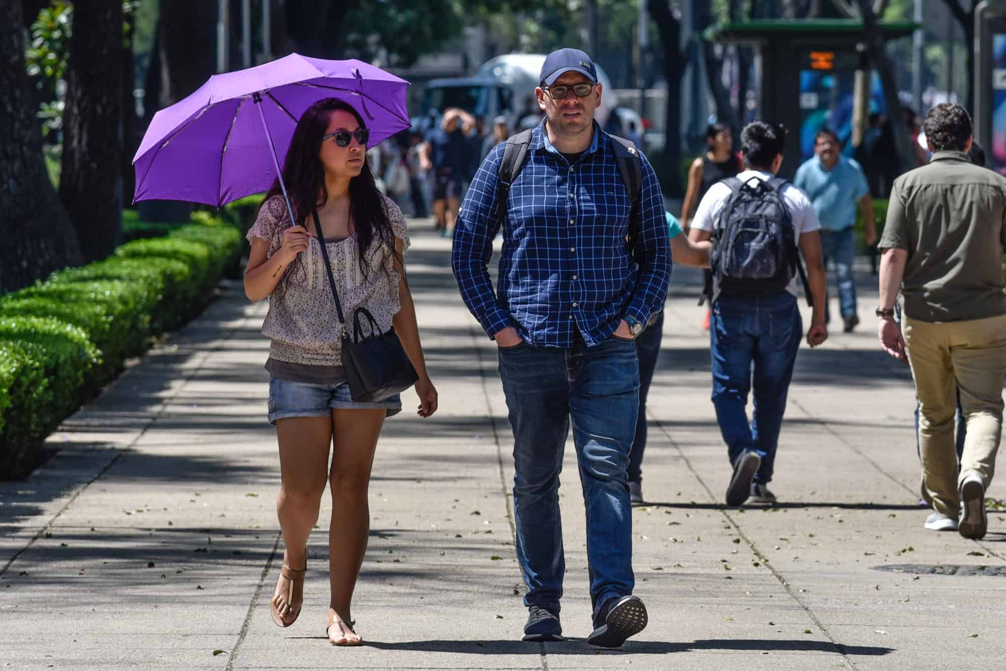 Rompe R Cord Calor En Ciudad De M Xico Y Sigue