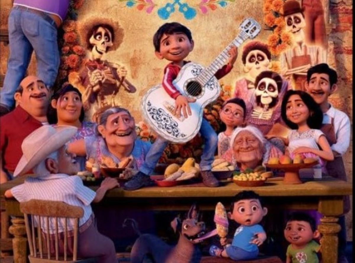 EN AMORES CON LA MORENA / De muertos y bloqueados